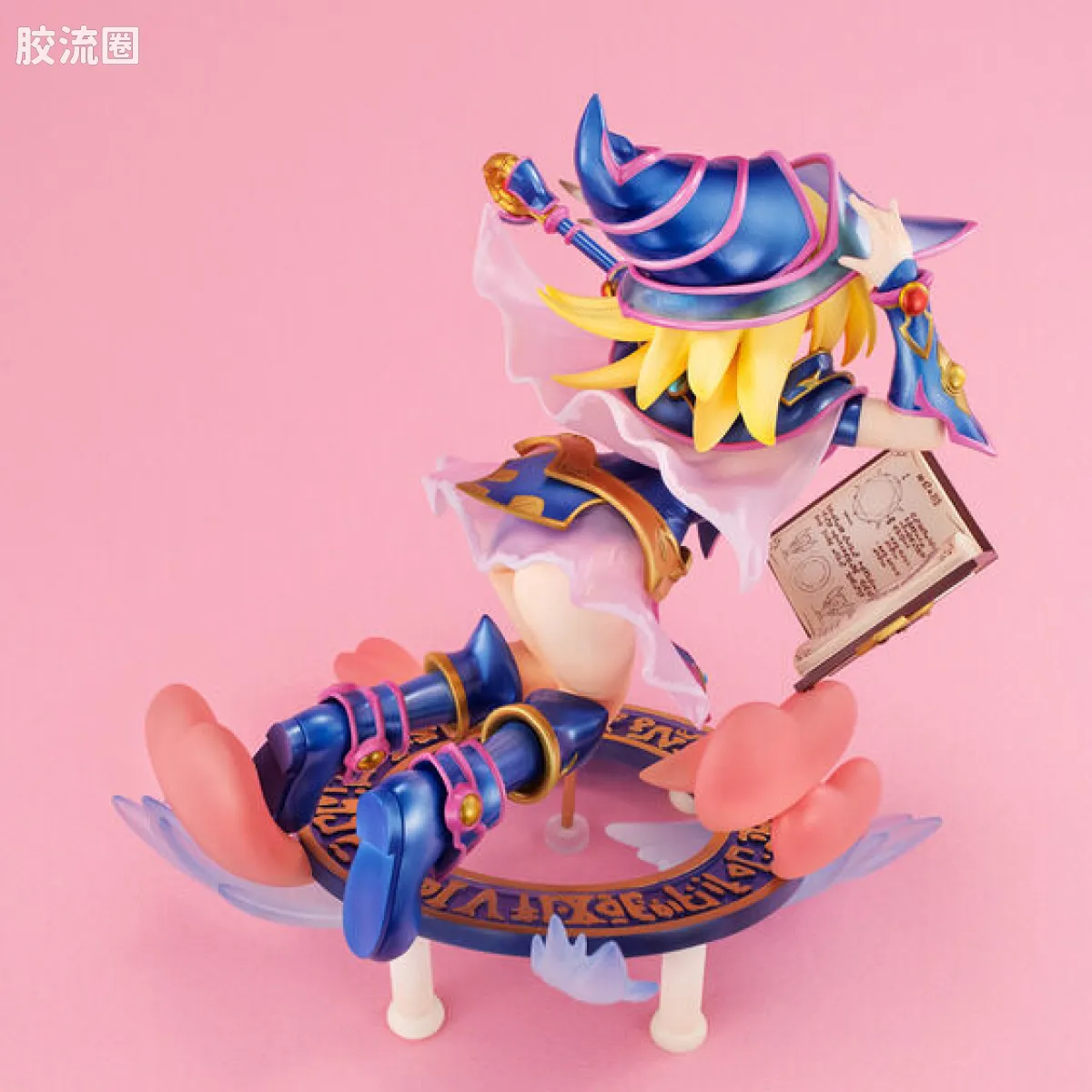 Mega House 手办系列 Art Works Monsters(A.W.M或称AWM) 黑魔导女孩 - 图片